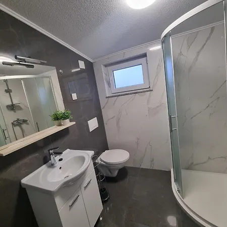 With A Parking Space Palit, Rab - 21457 Apartman Palit