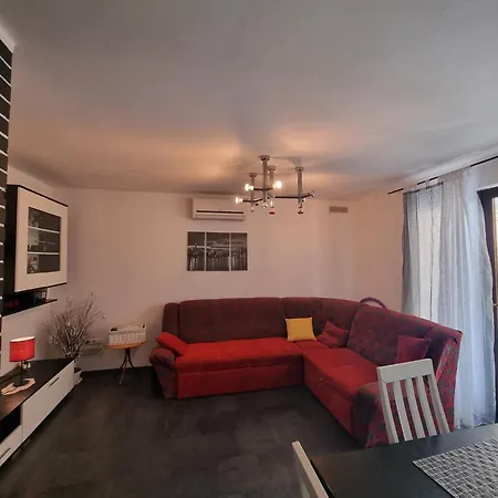 With A Parking Space Palit, Rab - 21457 Apartment